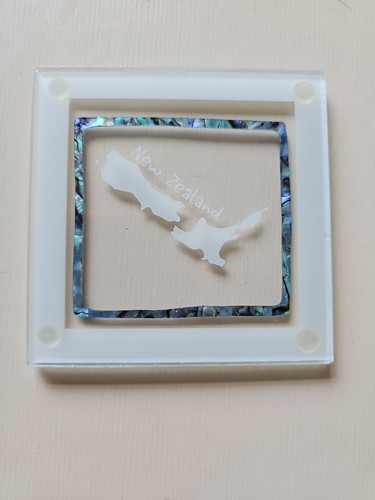 Smashing Glass Set Of 4 Coasters Hand Crafted New Zealand Jason Products Ltd - Picture 2 of 19