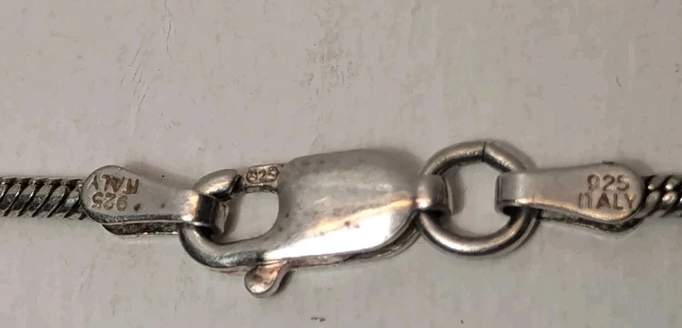 Collar de plata 925 con crucifijo italiano vintage hecho de ébano... Foto 3 de 4