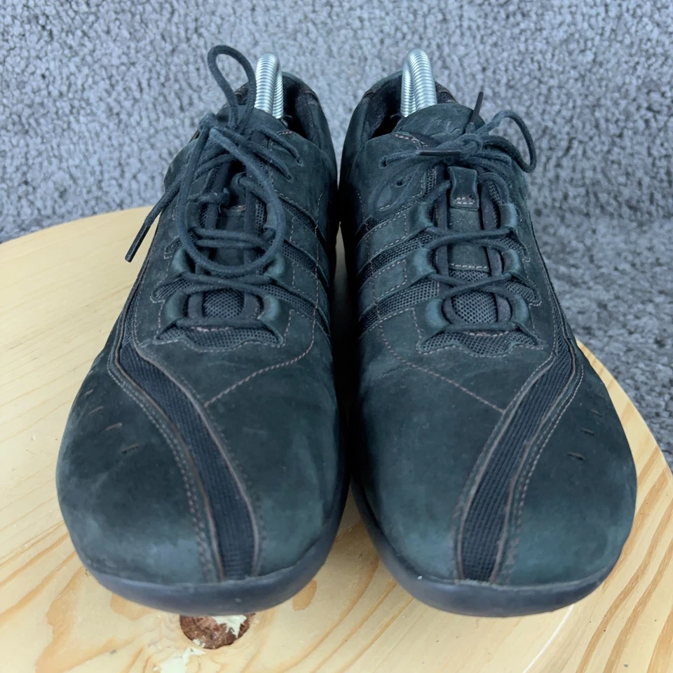 Zapatilla deportiva Clarks Shoe Wave Walk para mujer talla 10 negra gamuza parte superior baja con cordones informal Foto 2 de 4