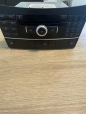 Mercedes W212/S212 Comand APS Radio A2129008409 NTG 4 Changer 6 Fach Wechsler Mercedes W212/S212 Comand APS Radio A2129008409 NTG 4 Changer 6 Fach Wechsler