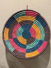AFRICAN COLORFUL HANDWOVEN COIL BOHO ARTSY BASKET BOWL Wall Art 16.5" ROUND EUC