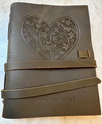NEW Sovereign-Gear Leather Bound Journal with Heart & Pen - Great Gift Set 