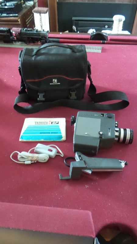 Vintage Yashica UPmatic Power 8mm Movie Camera & Manual Case Excellent Condition