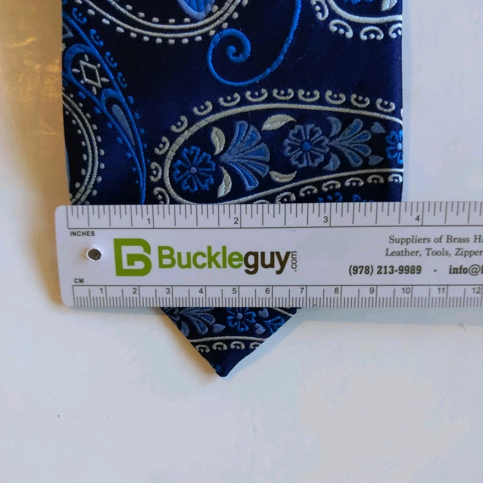 Gravata de seda azul paisley DUCHAMP FEITA À MÃO INGLATERRA 3,75" - Imagem 2 de 4
