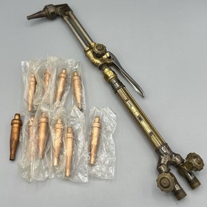 Victor Acetylene Cutting Torch Brazing Set CA1350 100C Medium Duty 3-101-00 Tips