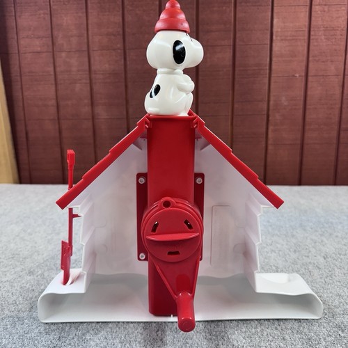 Vintage 1992 Snoopy Sno-Cone Machine Peanuts Snow Cone Maker Shaved Ice - Picture 5 of 5
