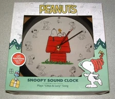 Peanuts Snoopy Sound Clock  Musical Linus Lucy song Light Sensor Removable Stand