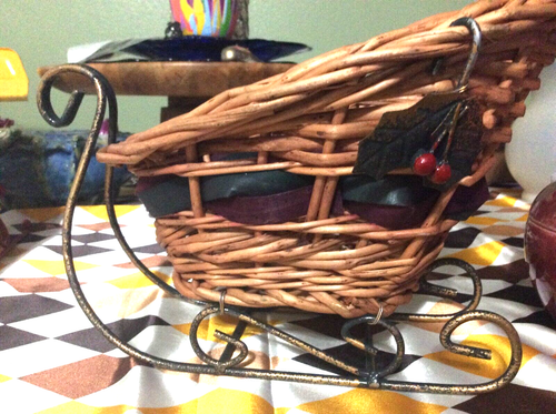 Christmas Wicker Sleigh W/Holly Leaves Metal Runners ribbon accent Vintage Decor - Picture 2 of 7
