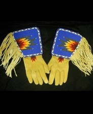 Old American Style Handmade Sioux Beaded Leather Gauntlet Gloves GV94