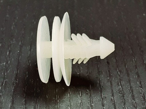 For VAUXHALL 10 door card trim panel bump strip fastener clips - Picture 7 of 9