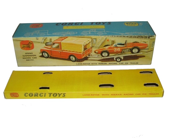 corgi toys 1/43 Gift set n° 17 avec boite repro sans plateau intérieur