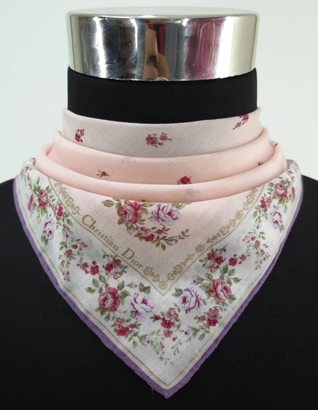 Ancien foulard foulard Christian Dior fleurs bandana mouchoir haut usure