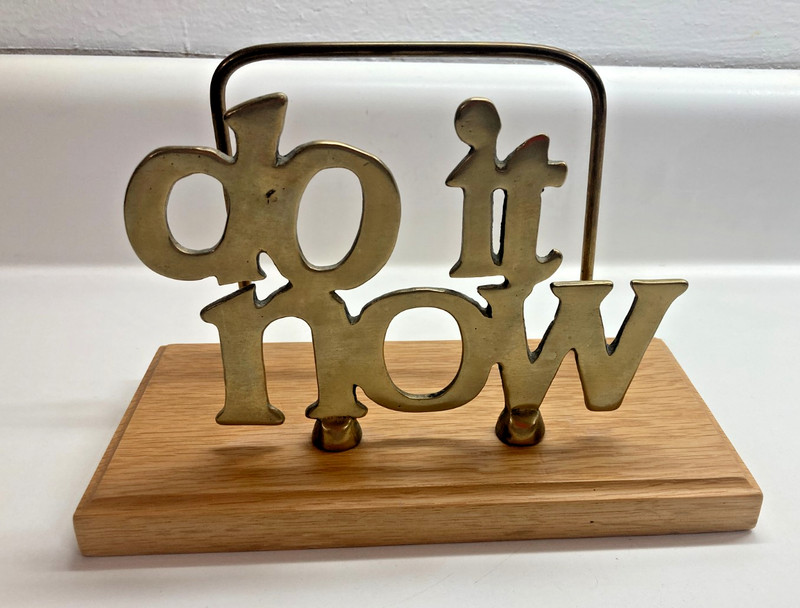 VTG Brass Desk File Letter Holder Stand Office Retro Typography 80s DO IT NOW