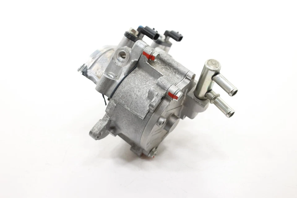 Infinity Q50 2016-2024 3,0 L refuerzo de freno bomba de aire de vacío OEM 146505CA1A Foto 2 de 4