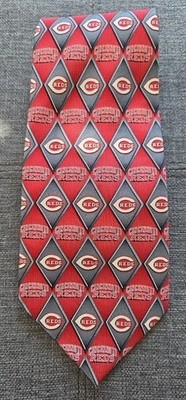 MLB By Eagle Neckwear Cincinnati Reds Necktie