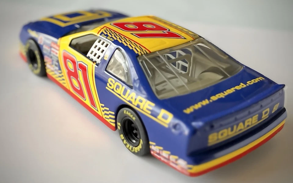 Kenny Wallace 1995 #81 Square D NASCAR 1:24 DIE CAST ganador de carrera nuevo sin caja F SH Foto 3 de 4
