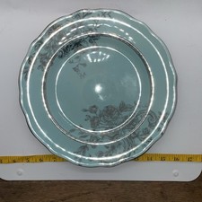 Discontinued 222 Fifth Hawthorne Dinnerware