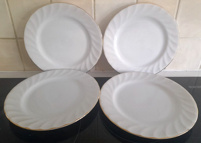VINTAGE PORZELLAN WEISS & GOLD ''HARMONIE'' VIER BEILAGENTELLER: MADE IN BANGLADESH