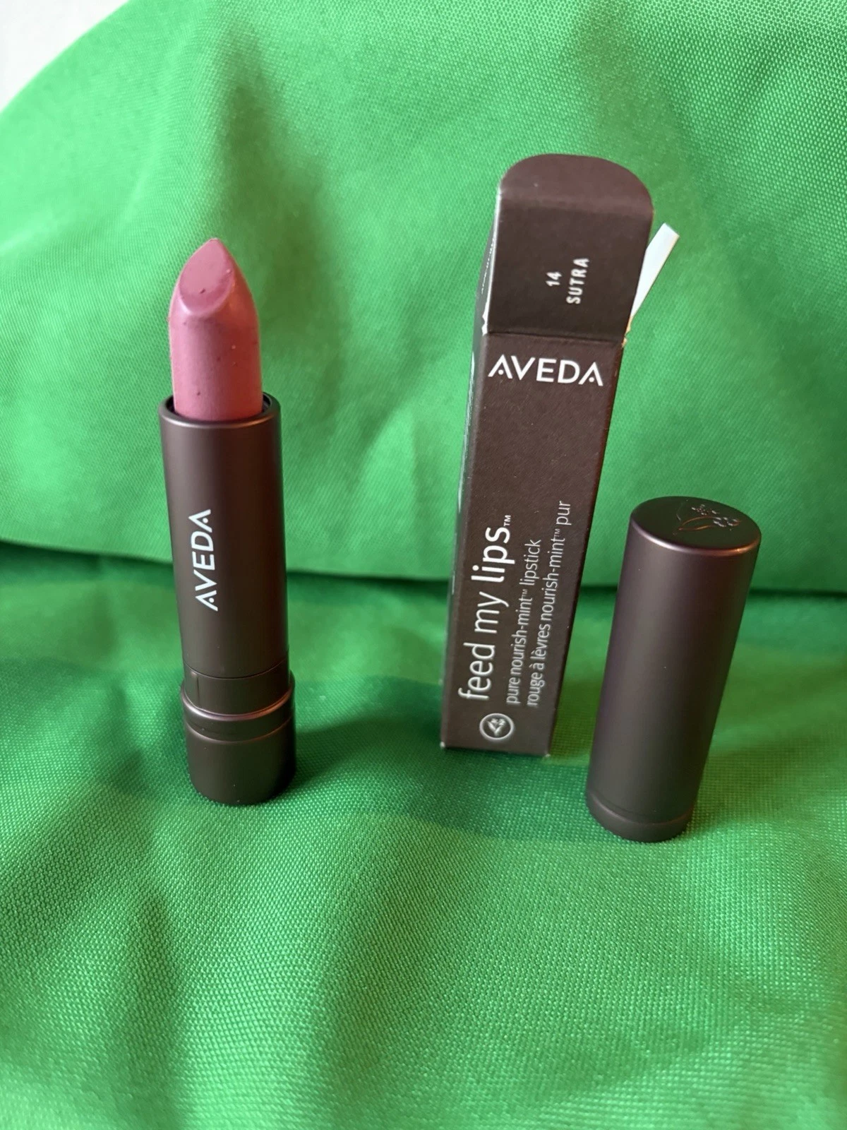 NIB Aveda Feed My Lips Pure Nourish-Mint Lipstick Color 14 Sutra
Opens in a new window or tab