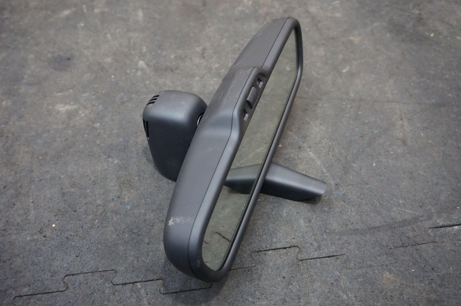 Free Shippping! Interior Rear View Mirror Black 3Y0857333 Bentley Mulsanne 10-20