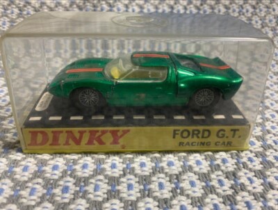 Dinky Toys Ford GT Voiture De Course Numéro 7 Meccano LTD Racing Car