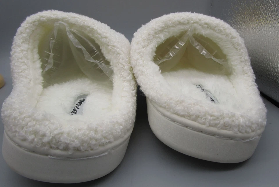 Zapatillas zueco AEROPOSTALE ~ S (5-6) ~ Diana difusa marfil PATOS AMARILLOS para mujer Foto 4 de 4