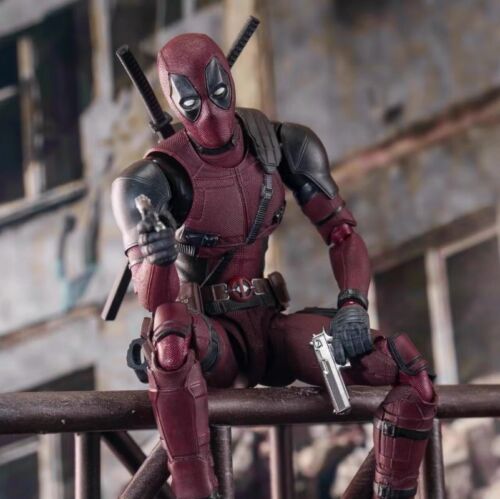 Deadpool 2 Action Figure Statue Japanese Version Collectible Figurine Gift - Picture 1 of 24