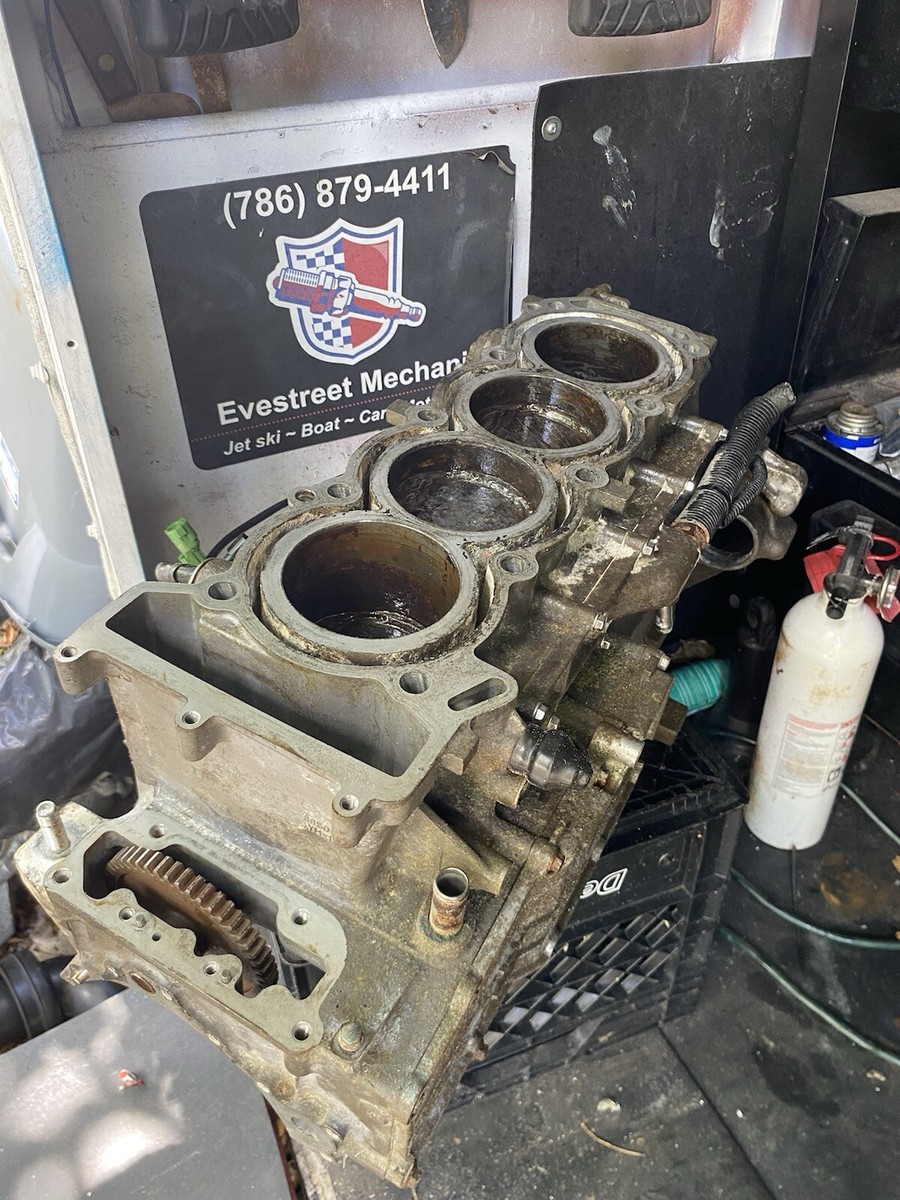 Yamaha OEM Part 6et-w009b-01-94 Cylinder Block ASSY for sale Yamaha OEM Part 6et-w009b-01-94 Cylinder Block ASSY for sale