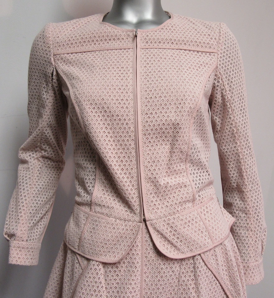 NINA RICCI 100% cotton light pink eyelet skirt suit SZ 36/4 - Image 3 of 4