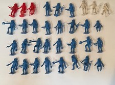 Vintage MPC spacemen astronauts toy figures lot of 33 3 red/3 white/27 blue 