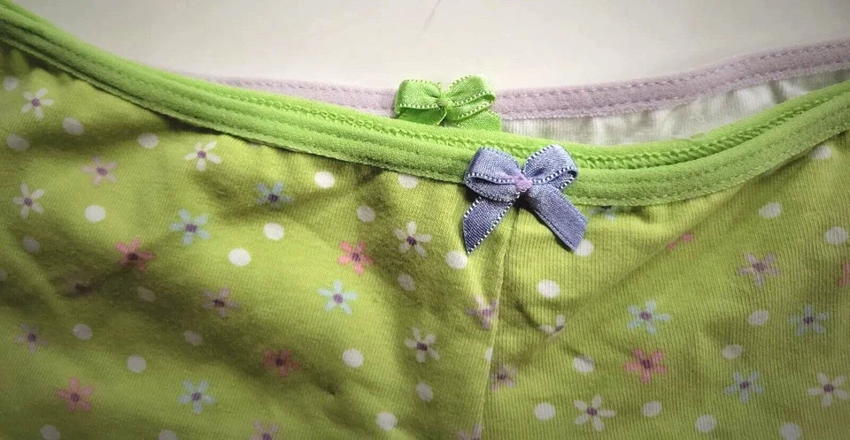 Niñas Joe Boxer Marca 2 Pares Verde Blanco Lavanda Mini Pantalones Cortos Ropa Interior Talla 5/6 Foto 2 de 3