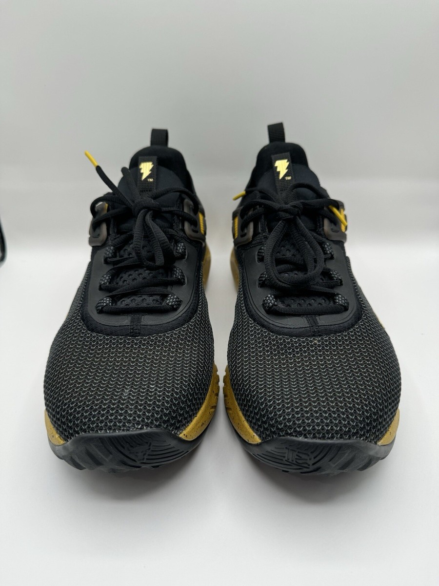 Under Armour スパイクシューズ ブラック/イエロー UnderArmour スパイクシューズ ブラック/イエロー サイズ26.0cm