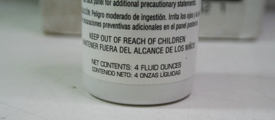 Aceite lubricante inalámbrico Paslode 401482 único 4 oz. Estuche de 6 Foto 4 de 4