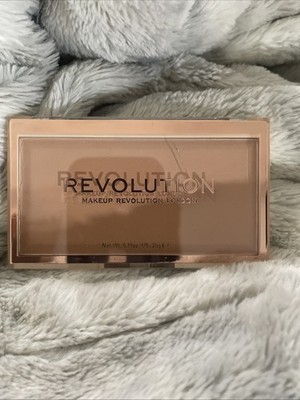 Makeup Revolution London Matte Base Powder P7 0.71oz/20g Small Crack In Case