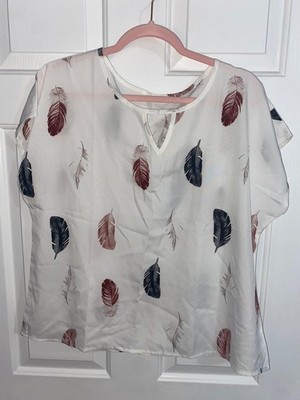 Women's White Feather Print V Notch Neck Short Batwing Sleeves Blouse Top L