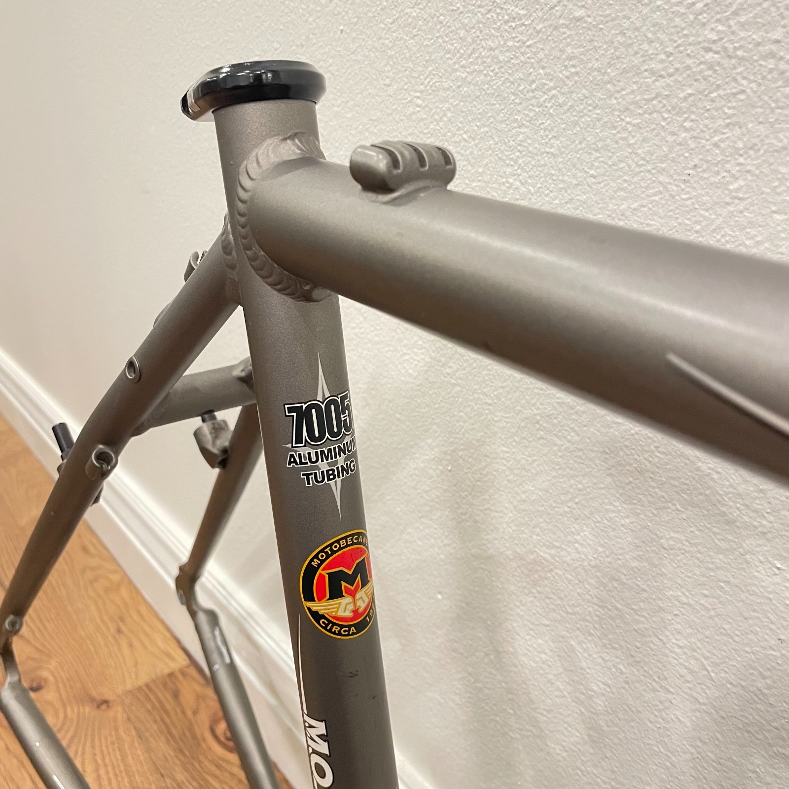 Motobecane Fantom CX Aluminum Carbon Road Bike Frame 52 cm Gray