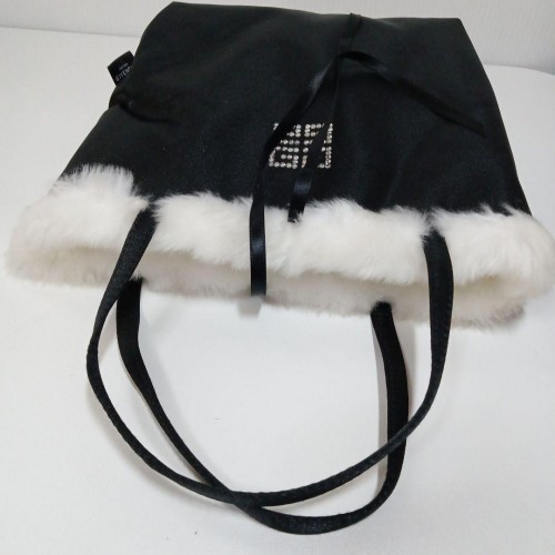 GIVENCHY Reversible Fur Bag in White and Black Luxury Handbag Signature Design - Picture 5 of 12
