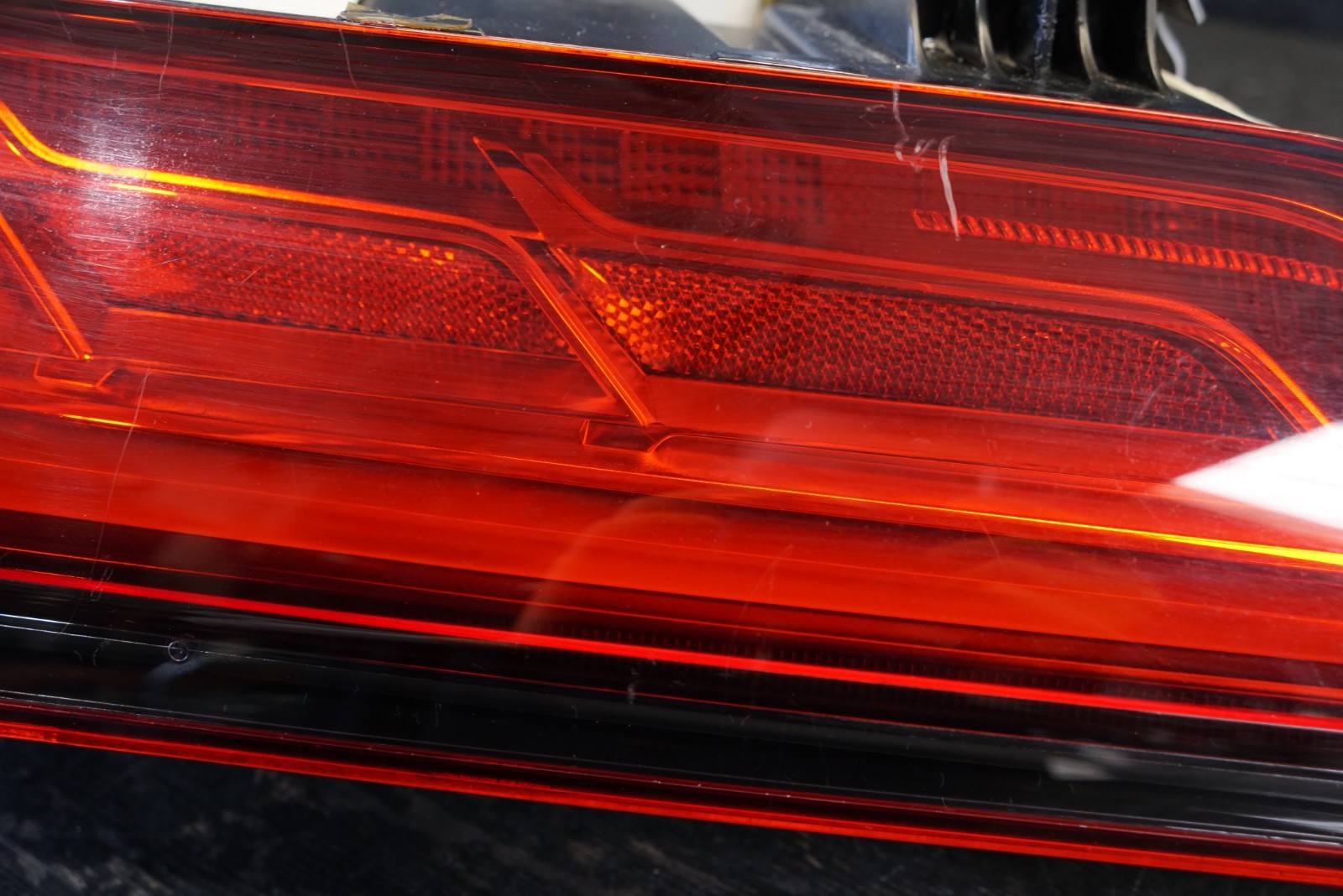 Audi R8 2017-2019 REAR+LEFT Tail light P/N 4S0945095A