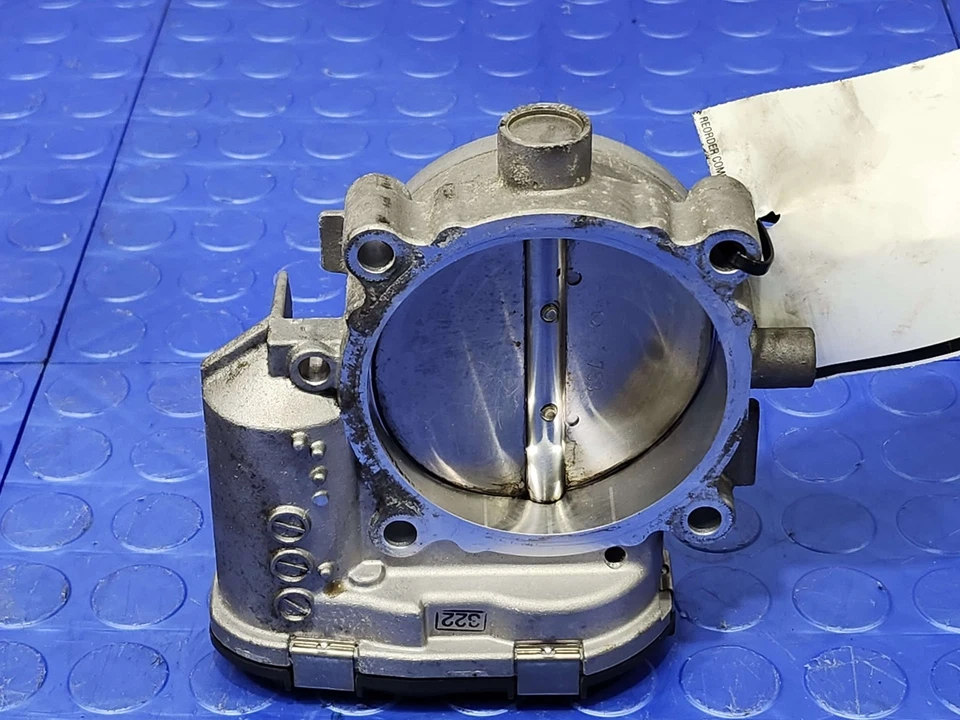 Conjunto de carrocería de acelerador 12-15 Mercedes Benz ML63 5,5 L genuino OEM 2781410025 Foto 2 de 4