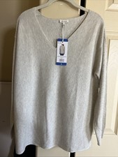 ELLA MOSS WOMEN'S V-NECK RIBBED SWEATER Large With Tags Light Gray