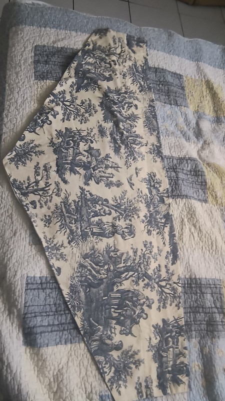 Waverly Country Life Toile Valance Blue