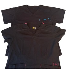 2 wonderwink scrub top M black pink blue
