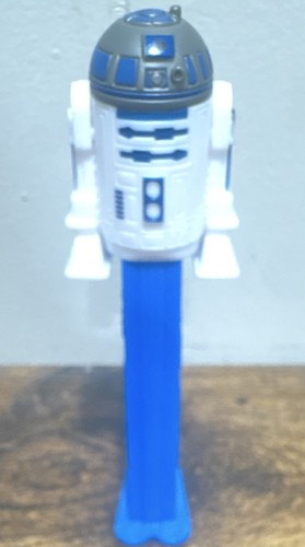 Star Wars R2-D2 PEZ Candy Dispenser - Star Wars Franchise Collectible Dispenser