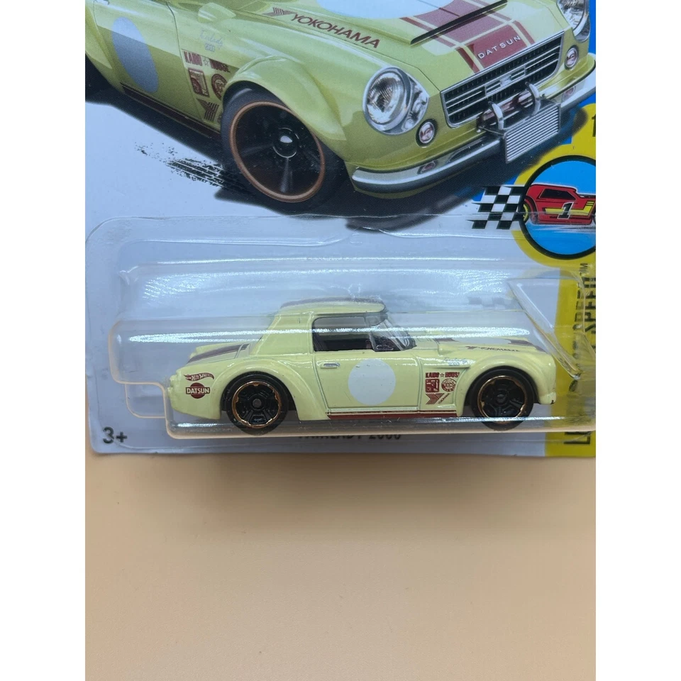 Hot Wheels Fairlady 2000 Legends of Speed amarillo Datsun Roadster 22/365 2017 Foto 3 de 3