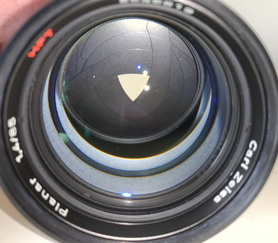 Zeiss Planar 85mm 1.4 HFT Rollei QBM Triangle Aperture Near Mint