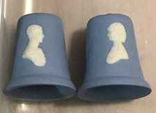 Wedgwood Jasperware Thimble Cameo England Blue Pottery Vintage Charles Diana ?