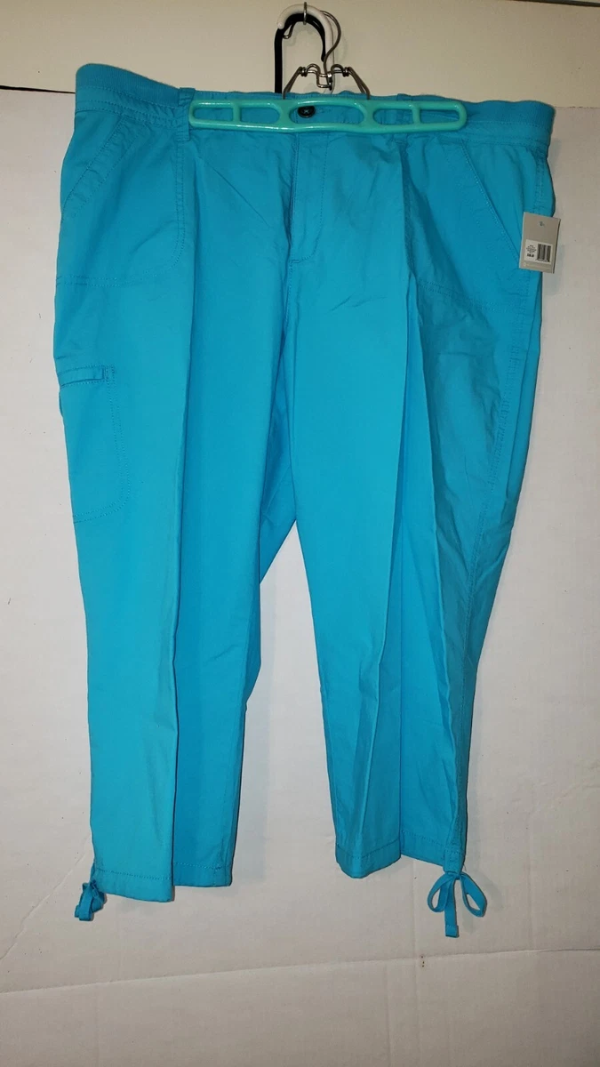 Turquoise top capri pants