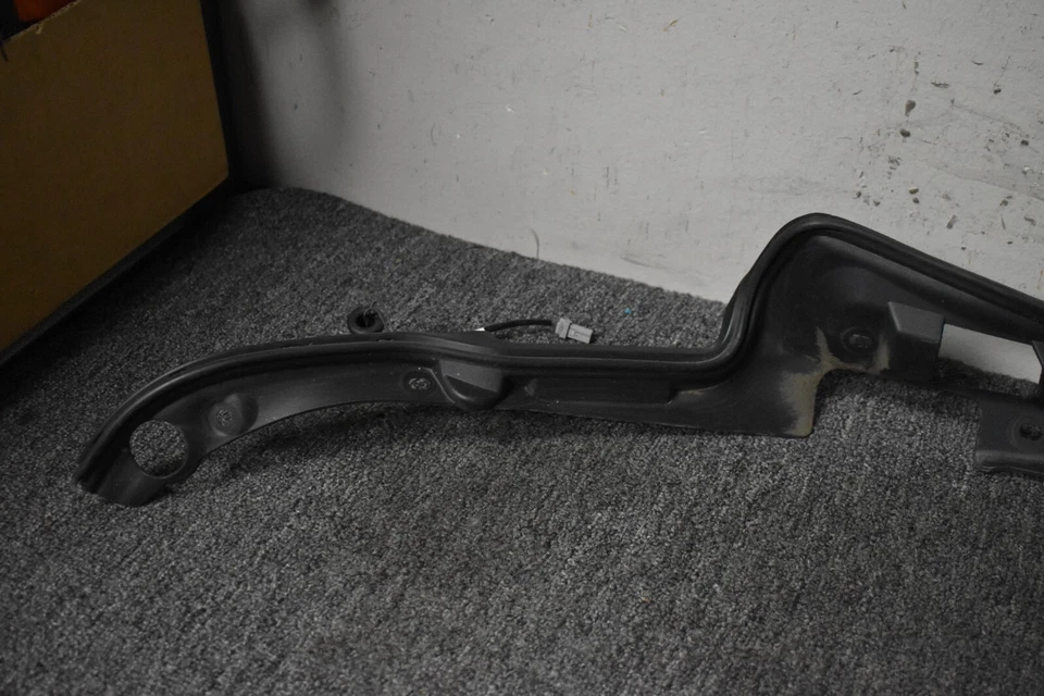 Infiniti QX60 2013-2015 puerta trasera lateral derecha moldura de fábrica OEM Foto 2 de 4