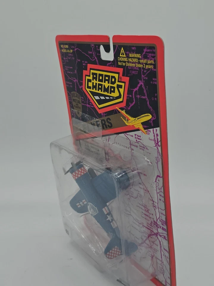 Avión de combate Road Champs Flyers F-4U Corsair Die Cast Marines Segunda Guerra Mundial==== Foto 3 de 4