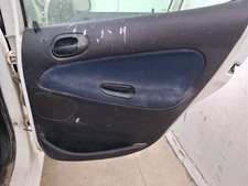 Porte arrière et accessoires Ford TAUNUS